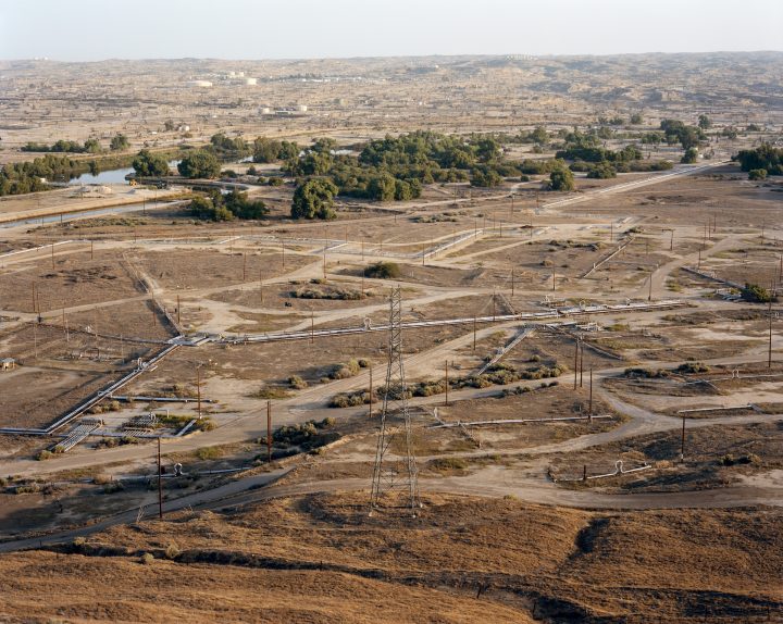 ME-704-2007-Kern-River-Oil-Field-Oildale-California